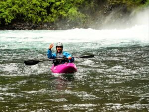 Victor DEMER – Moniteur de canoë kayak